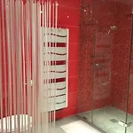 Loft Le Marella アパート ロワイヤン
