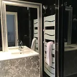 Loft Le Marella アパート ロワイヤン