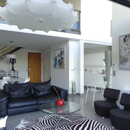 Loft Le Marella דירה *